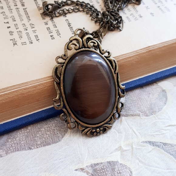 Vintage victorian revival brown moonglow pendant - Picture 8 of 11